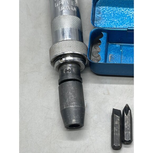 impact driver blue metal case includes 2 bits made in Tawain READ - Picture 3 of 7